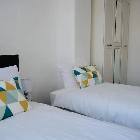 Reddish Comfort House Manchester