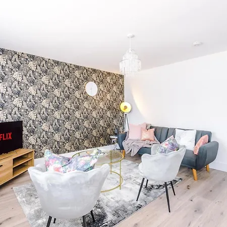 The Boutique Abode - Parking