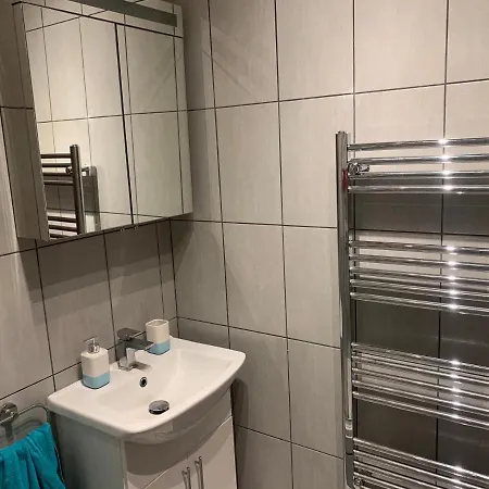 Oxford Place Apartment *