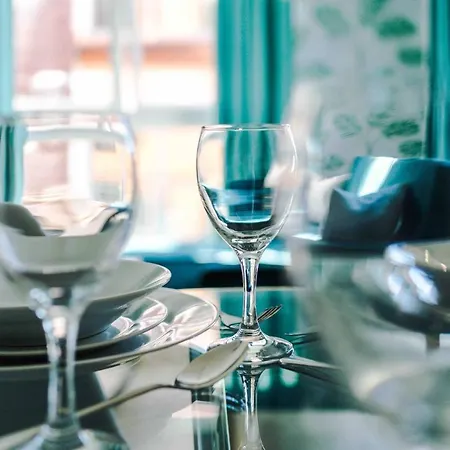 Apartman 2 Bedroom Hosted By Mcr Dens *