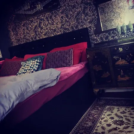 Апартаменты Party Pad Манчестер
