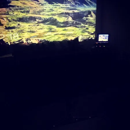 Апартаменты Party Pad Манчестер
