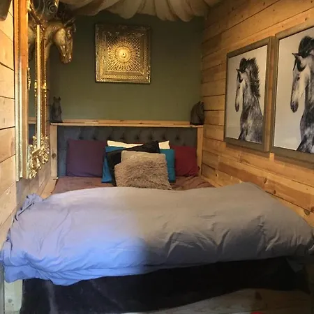 Party Pad Манчестер