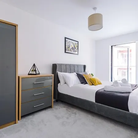 Hilltop Serviced Apartments- Northern Quarter * مانشستر