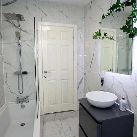 別荘 The Safari House - Your Ultimate Relaxation Destination