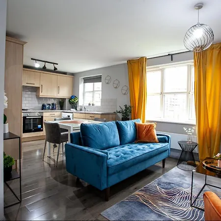 Apartment Trafford Place *