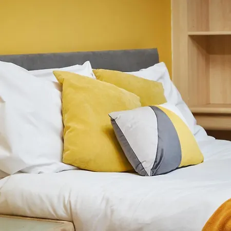Апартаменты Stylish Gem - Sleeps 10!