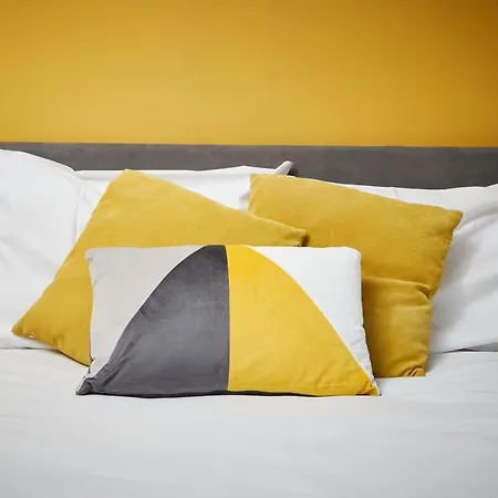 Stylish Gem - Sleeps 10! *