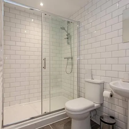 Amazing 3bed2bath 5min To Old Trafford Stadium