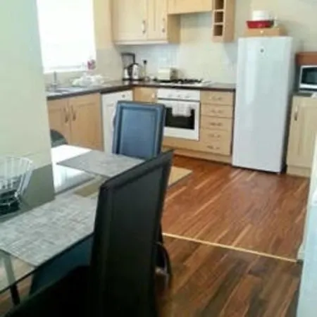 Lovely 3 Bed House Nr Etihad Stadium & Centre