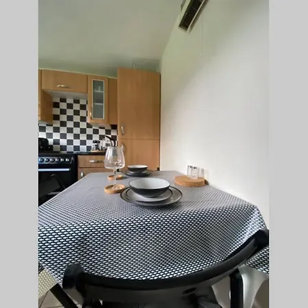 Apartment Beautiful Spacious Flat Near The City-free Parking Manchester