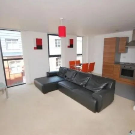 Modern 2 Bed