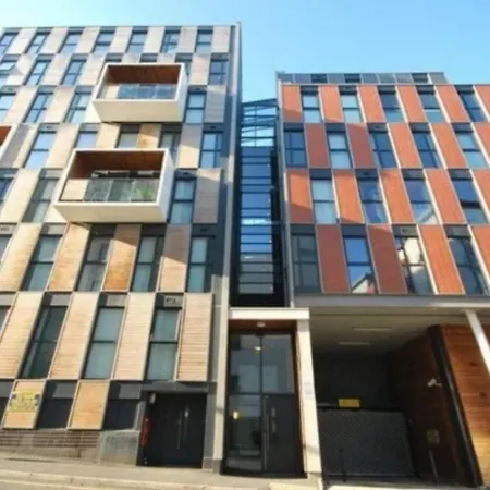 Modern 2 Bed Apartment Manchester