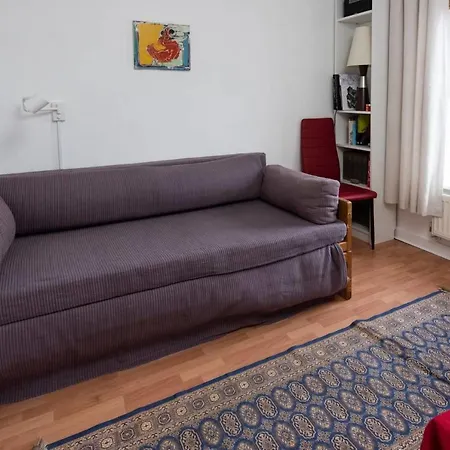 Sleek And Stylish 2bd W Officestudio Daire