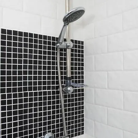 Sleek And Stylish 2bd W Officestudio * Manchester