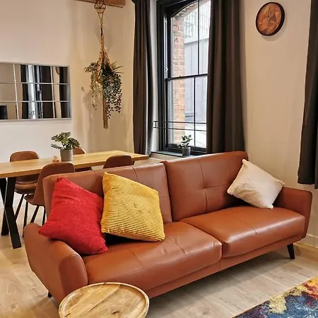 Superb 3bed2bath 5min Walk To Victoria Station Lejlighed *