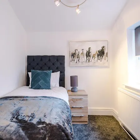 The Exquisite House Of Sleeps 10 Lägenhet Manchester