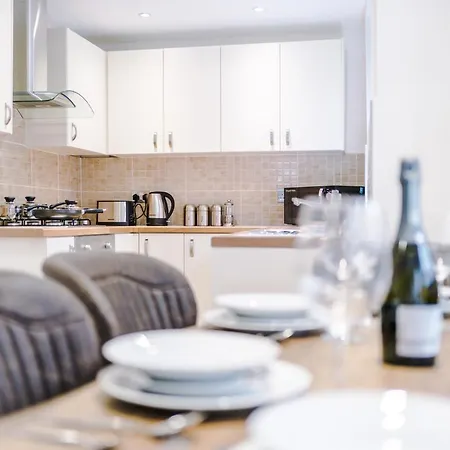 The Exquisite House Of Sleeps 10 Lägenhet *
