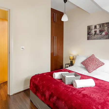 Cozy Stays Birchfields Μάντσεστερ