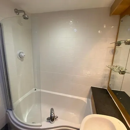 Large 5-bed Centre Townhouse With Secure Parking Holiday home *