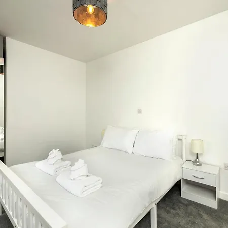 Guestready - Modern 2br In Salford * Manchester