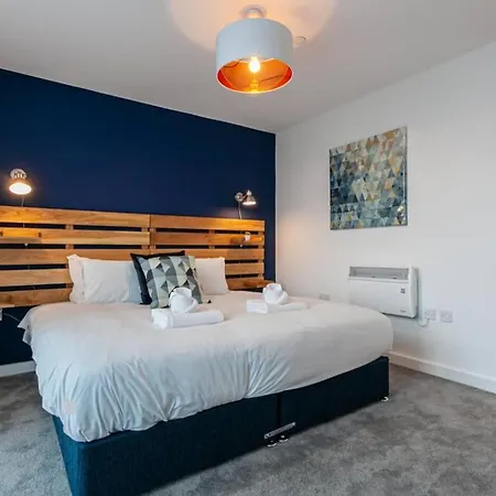 Amazing 3bed2bath 5min To Old Trafford Stadium Manchester