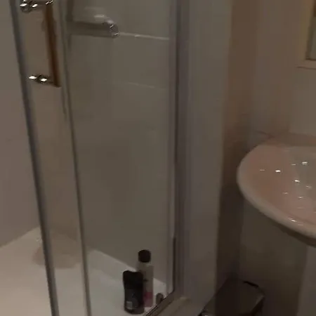 Self Contained Апартаменты