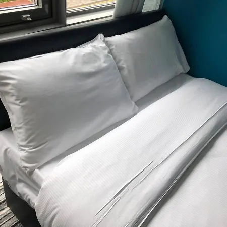 Trendy 2Br Close To Media City University Of Salford & City Center Apartment Manchester