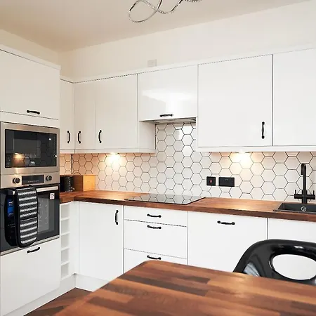 Brookview House Apartment Manchester