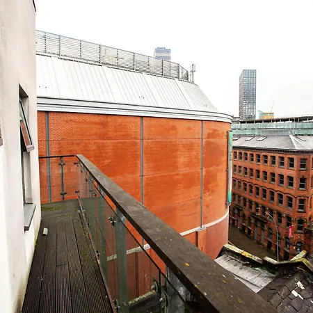 Spacious In Northern Quarter With Private Balcony Апартаменты Манчестер