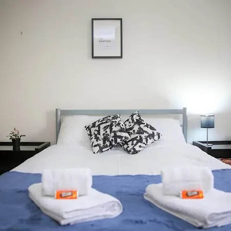 Beautiful 2 Bedroom Apt Near Piccadilly Апартаменты Манчестер
