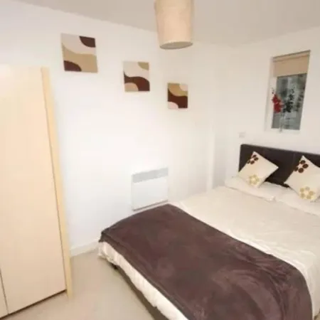 Apartment Modern 2 Bed *