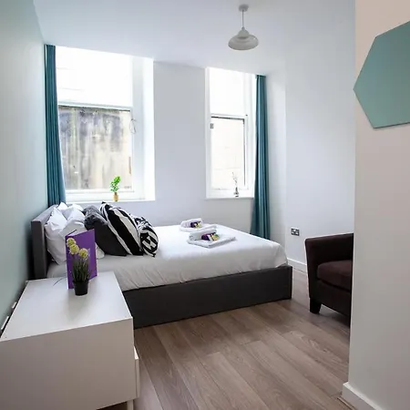 Large In The Heart Of Manchester's Northern Quarter דירה מנצ'סטר