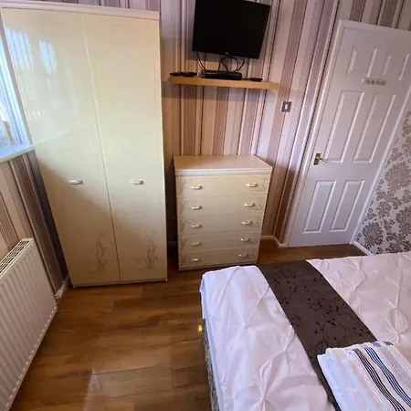Gardner Holidays House Apartment