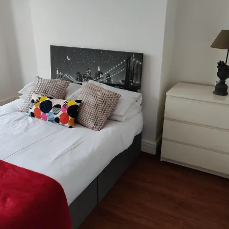 Apartmán Red Ba Serviced - 6 Bed House Manchester