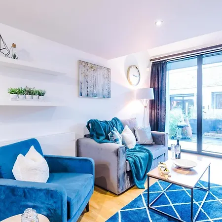 Holiday home Rest & Recharge At Ash House Near Mediacityuk