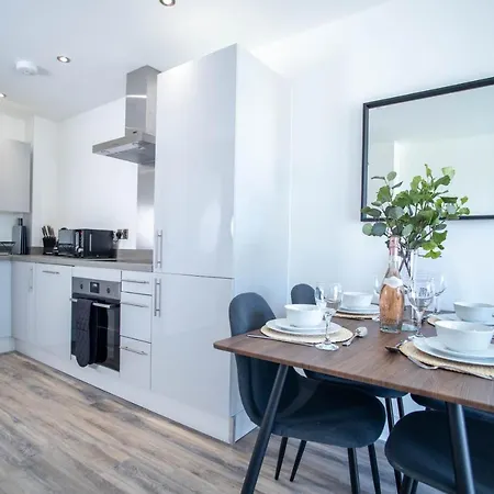Apartment Luxe Interchange Near Old Trafford - Media - The Quays Manchester