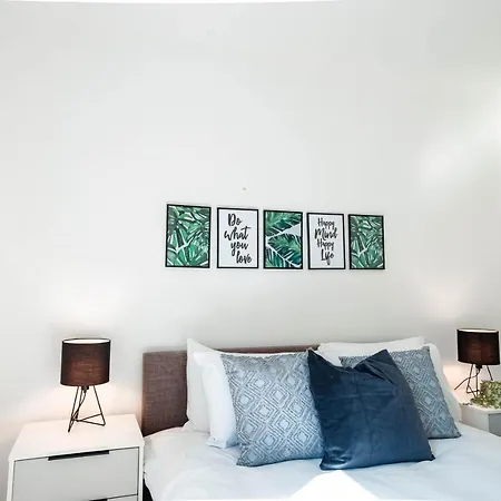 Apartment Luxe Interchange Near Old Trafford - Media - The Quays Manchester