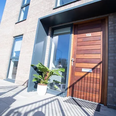 Apartment Luxe Interchange Near Old Trafford - Media - The Quays