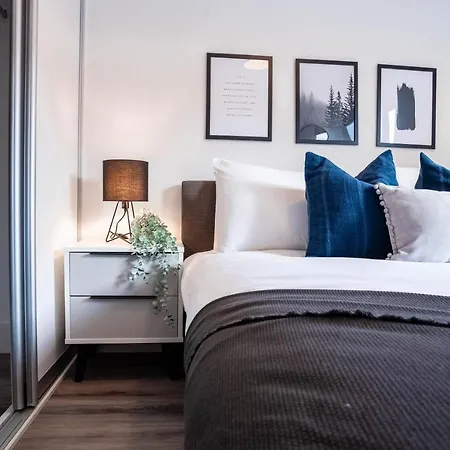 Apartment Luxe Interchange Near Old Trafford - Media - The Quays *