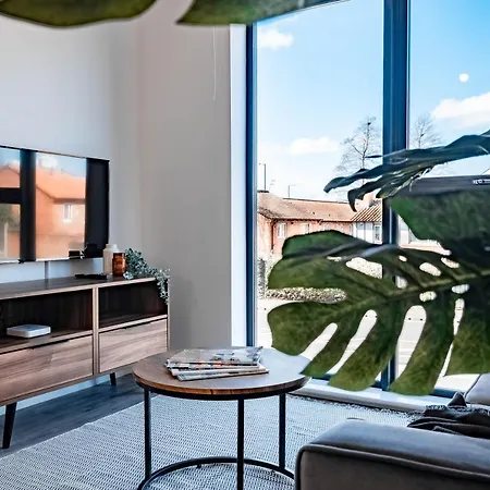 Luxe Interchange Near Old Trafford - Media - The Quays *