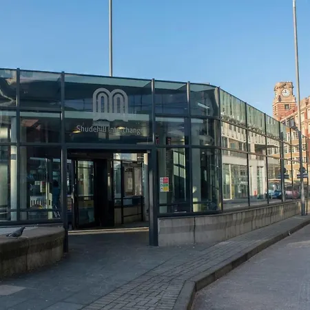 The City Mezzanine In Northen Quarter