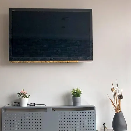Apartment Trendy 2Br Close To Media City University Of Salford & City Center Manchester