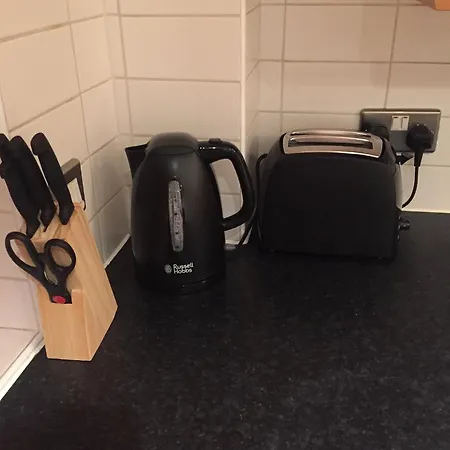 Apartment Cosy 2 Bed Near The City Centre