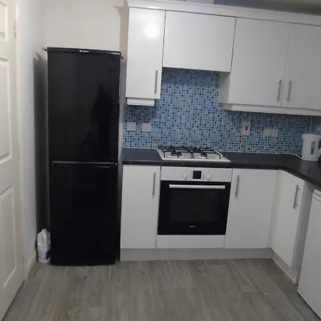 Swinton 3-bedroom House Holiday home Manchester