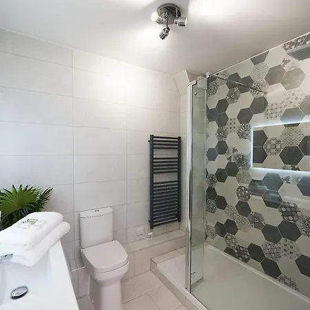 Apartment Brookview House