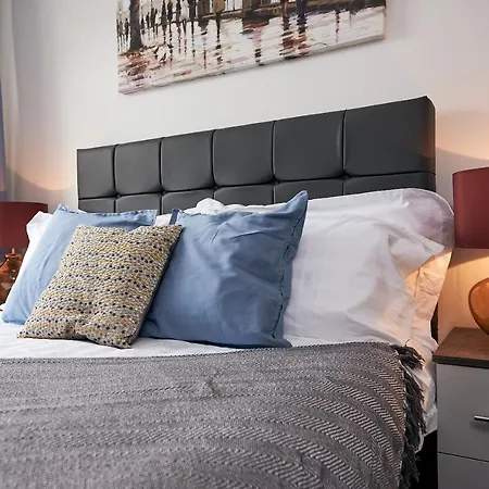 Brookview House Apartment Manchester
