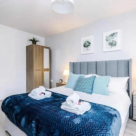 2 Bedroom Hosted By Mcr Dens * Manchester