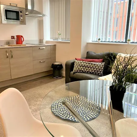 Luxury Central Sleeps 2 Апартаменты Манчестер