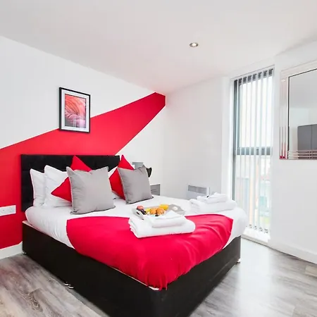 The Exquisite Gem - Great Location - Parking